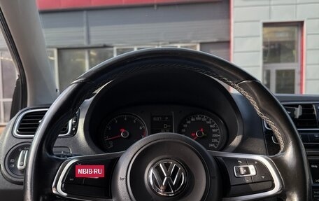 Volkswagen Polo VI (EU Market), 2016 год, 1 100 000 рублей, 8 фотография