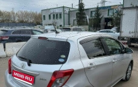 Toyota Vitz, 2011 год, 730 000 рублей, 2 фотография