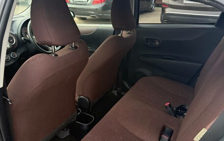 Toyota Vitz, 2011 год, 730 000 рублей, 6 фотография