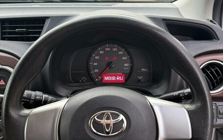 Toyota Vitz, 2011 год, 730 000 рублей, 8 фотография