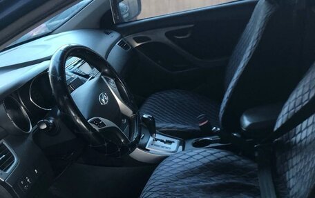 Hyundai Elantra V, 2012 год, 8 фотография