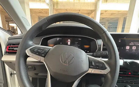 Volkswagen Lavida, 2023 год, 1 980 000 рублей, 8 фотография