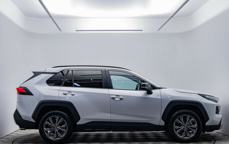 Toyota RAV4, 2024 год, 4 098 000 рублей, 4 фотография