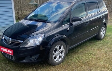 Opel Zafira B, 2008 год, 560 000 рублей, 15 фотография
