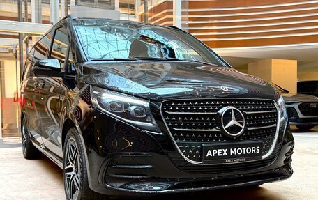 Mercedes-Benz V-Класс, 2024 год, 10 990 000 рублей, 2 фотография