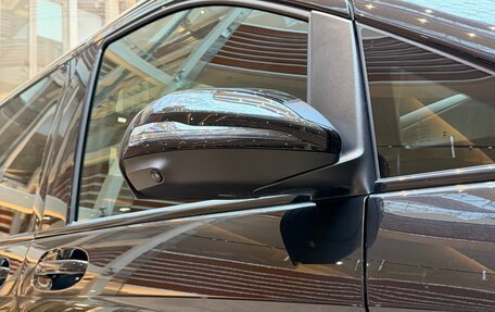 Mercedes-Benz V-Класс, 2024 год, 10 990 000 рублей, 4 фотография