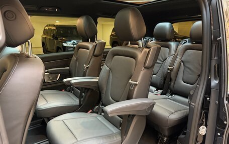 Mercedes-Benz V-Класс, 2024 год, 10 990 000 рублей, 17 фотография