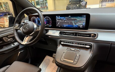 Mercedes-Benz V-Класс, 2024 год, 10 990 000 рублей, 24 фотография