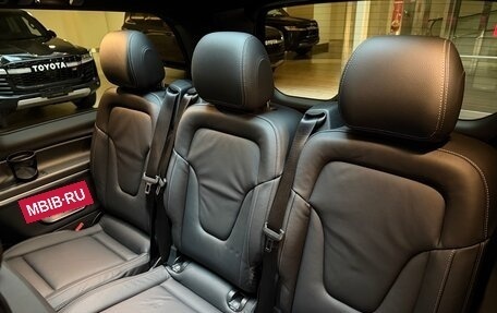 Mercedes-Benz V-Класс, 2024 год, 10 990 000 рублей, 18 фотография