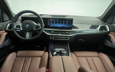 BMW X7, 2025 год, 17 600 000 рублей, 26 фотография