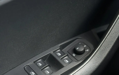 Skoda Karoq I, 2020 год, 2 470 000 рублей, 21 фотография