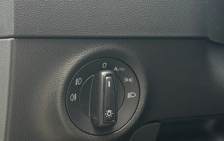 Skoda Karoq I, 2020 год, 2 470 000 рублей, 20 фотография