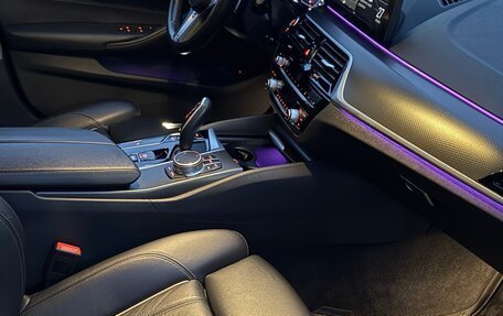 BMW 5 серия, 2021 год, 4 900 000 рублей, 9 фотография