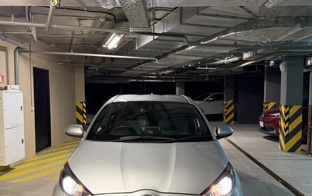 Toyota Yaris, 2020 год, 950 000 рублей, 1 фотография