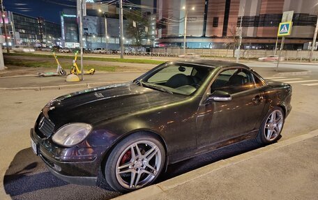 Mercedes-Benz SLK-Класс, 2001 год, 680 000 рублей, 1 фотография