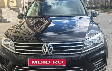 Volkswagen Touareg III, 2017 год, 4 050 000 рублей, 1 фотография