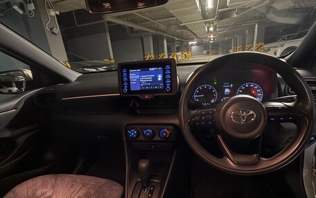 Toyota Yaris, 2020 год, 950 000 рублей, 9 фотография