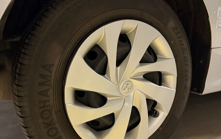 Toyota Yaris, 2020 год, 950 000 рублей, 15 фотография