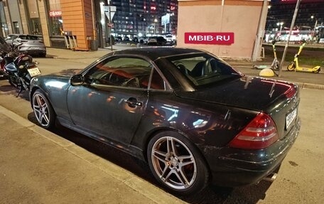 Mercedes-Benz SLK-Класс, 2001 год, 680 000 рублей, 4 фотография