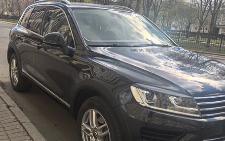 Volkswagen Touareg III, 2017 год, 4 050 000 рублей, 4 фотография