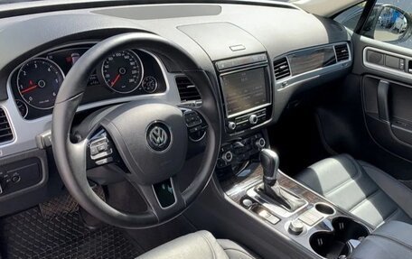 Volkswagen Touareg III, 2017 год, 4 050 000 рублей, 9 фотография