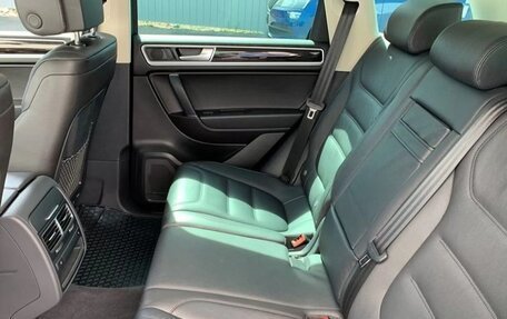 Volkswagen Touareg III, 2017 год, 4 050 000 рублей, 13 фотография
