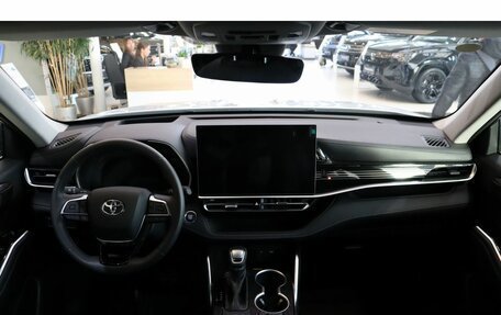 Toyota Highlander, 2026 год, 5 900 000 рублей, 10 фотография