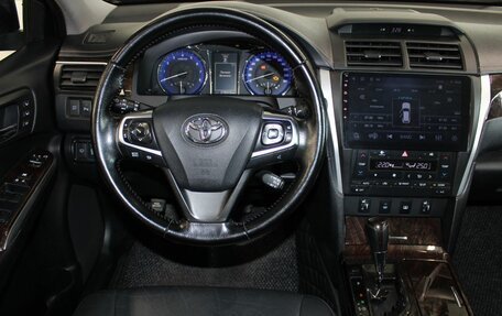 Toyota Camry, 2015 год, 1 887 000 рублей, 19 фотография