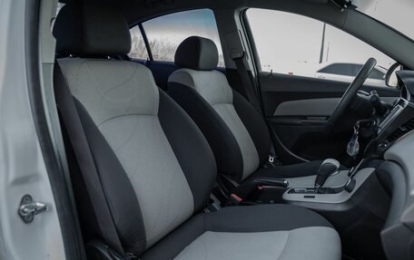 Chevrolet Cruze II, 2012 год, 670 000 рублей, 5 фотография