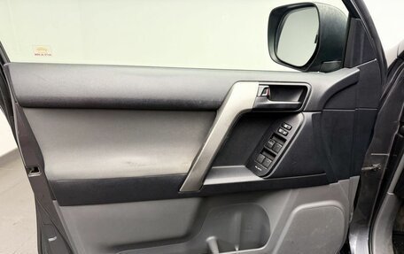 Toyota Land Cruiser Prado 150 рестайлинг 2, 2012 год, 2 974 000 рублей, 7 фотография