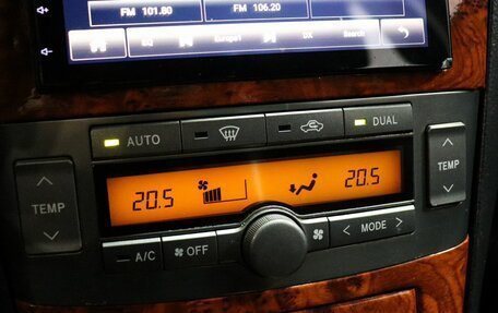 Toyota Avensis III рестайлинг, 2004 год, 649 000 рублей, 18 фотография