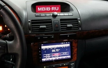 Toyota Avensis III рестайлинг, 2004 год, 649 000 рублей, 12 фотография