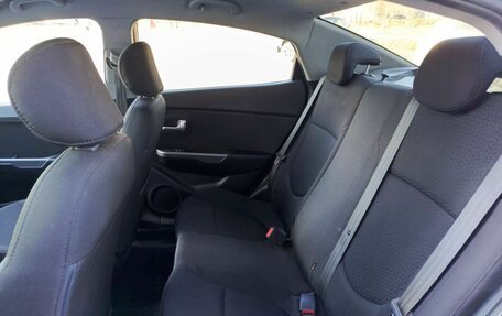 KIA Rio III рестайлинг, 2014 год, 1 099 800 рублей, 15 фотография