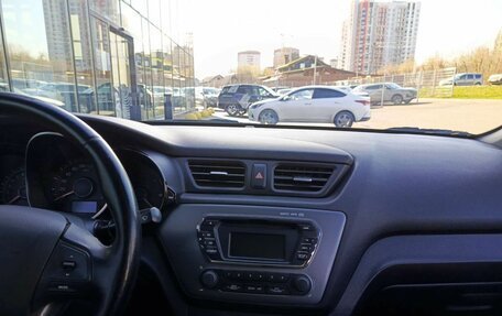 KIA Rio III рестайлинг, 2014 год, 1 099 800 рублей, 18 фотография