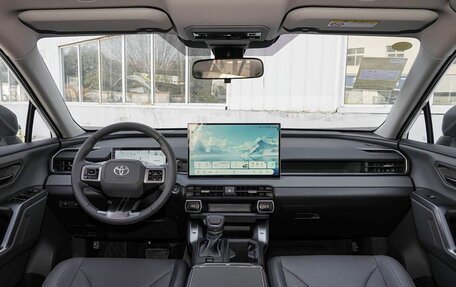 Toyota RAV4, 2026 год, 5 149 900 рублей, 9 фотография