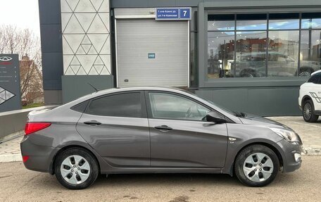 Hyundai Solaris II рестайлинг, 2015 год, 920 000 рублей, 6 фотография