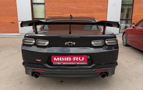 Chevrolet Camaro VI, 2021 год, 3 400 000 рублей, 3 фотография