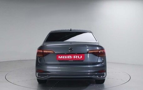 Volkswagen Jetta VII, 2023 год, 1 560 000 рублей, 3 фотография