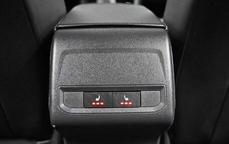 Volkswagen Jetta VII, 2023 год, 1 560 000 рублей, 16 фотография