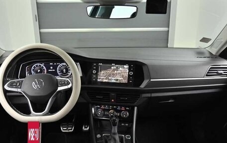 Volkswagen Jetta VII, 2023 год, 1 560 000 рублей, 9 фотография