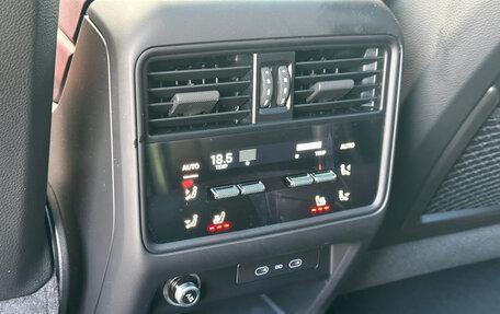 Porsche Cayenne III, 2026 год, 18 190 000 рублей, 25 фотография