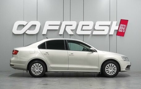 Volkswagen Jetta VI, 2015 год, 1 099 000 рублей, 5 фотография