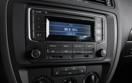 Volkswagen Jetta VI, 2015 год, 1 099 000 рублей, 12 фотография