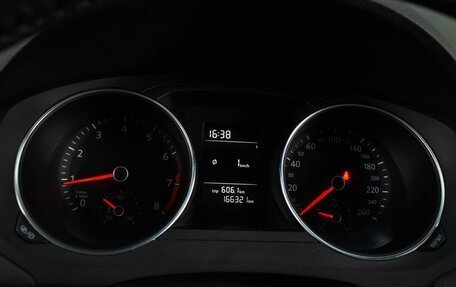 Volkswagen Jetta VI, 2015 год, 1 099 000 рублей, 13 фотография