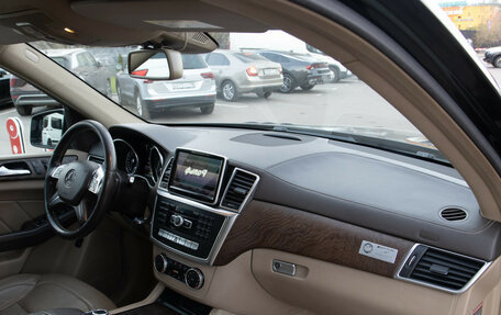 Mercedes-Benz GL-Класс, 2015 год, 2 748 000 рублей, 7 фотография