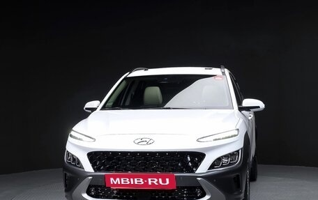 Hyundai Kona I, 2022 год, 1 490 000 рублей, 2 фотография