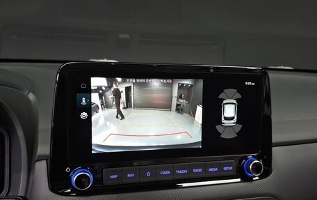 Hyundai Kona I, 2022 год, 1 490 000 рублей, 9 фотография