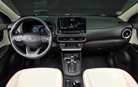 Hyundai Kona I, 2022 год, 1 490 000 рублей, 7 фотография