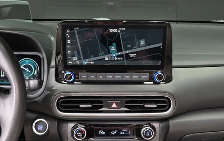 Hyundai Kona I, 2022 год, 1 490 000 рублей, 10 фотография