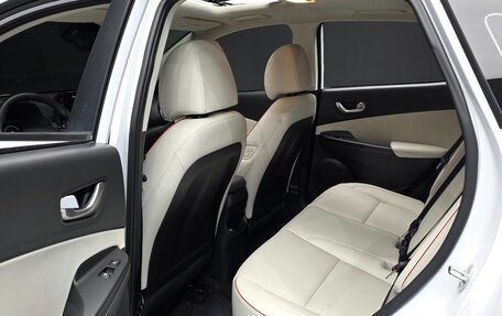 Hyundai Kona I, 2022 год, 1 490 000 рублей, 15 фотография